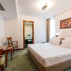 Hotel Duke Romana